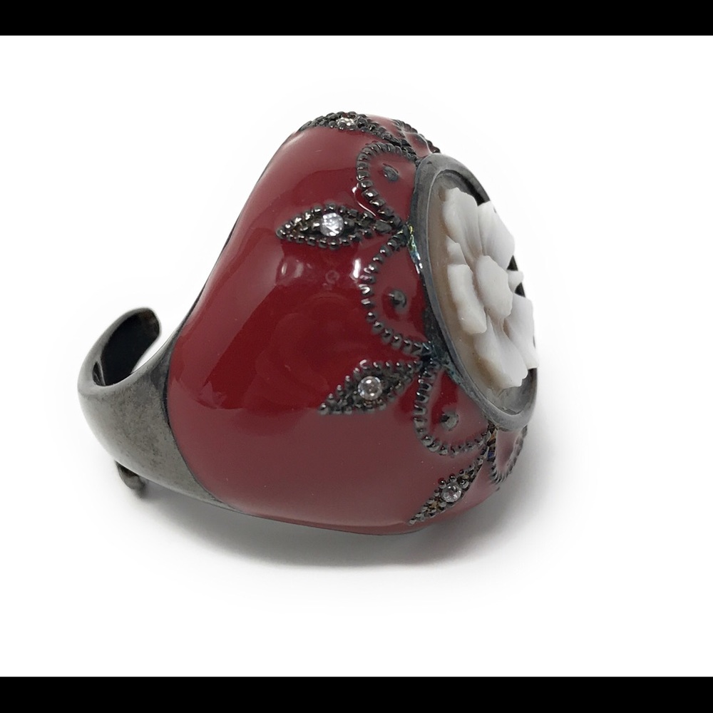 Flower Ring - Picture 5 of 7